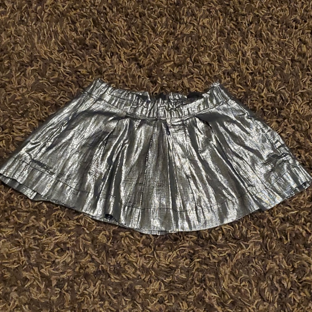Girls skirt size 5
